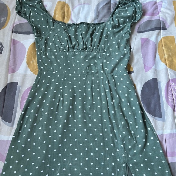 AEROPOSTALE casual Printed Square -Neck Fit & Flare Mini Dress, Green Polka Dot - Picture 9 of 13